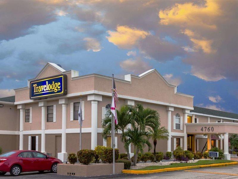 Quality Inn Fort Myers - Cape Coral Exterior photo
