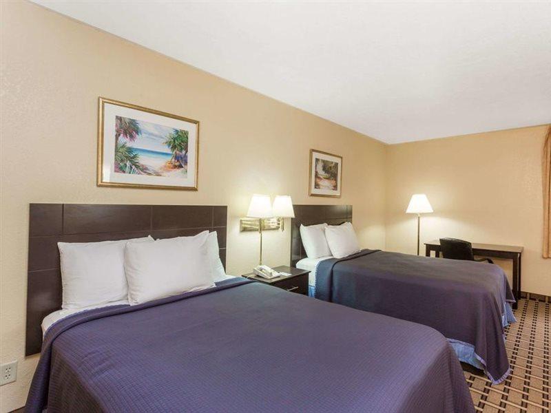 Quality Inn Fort Myers - Cape Coral Exterior photo