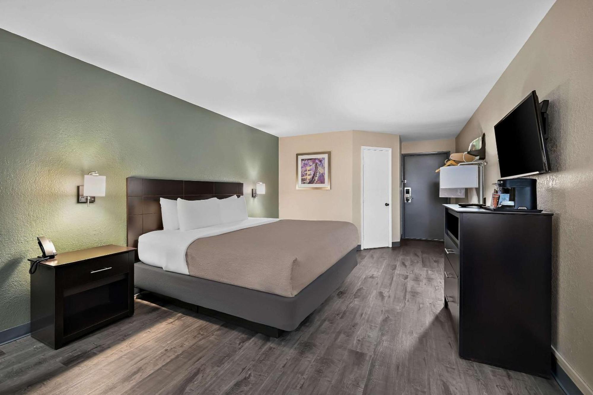 Quality Inn Fort Myers - Cape Coral Exterior photo